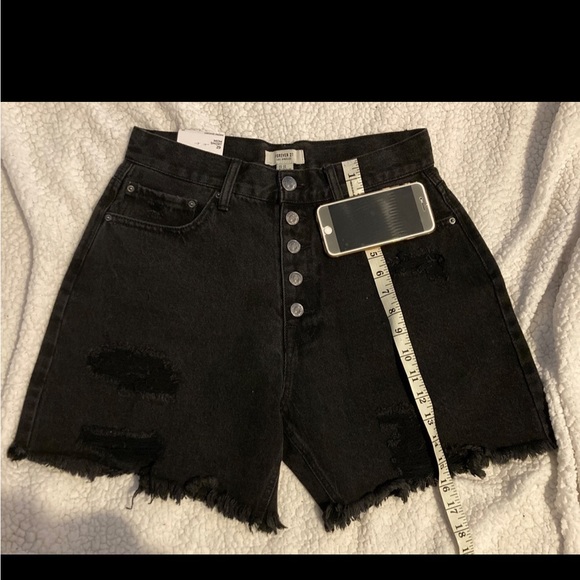 Forever21 size 29 high wasted  jeans - Picture 2 of 5